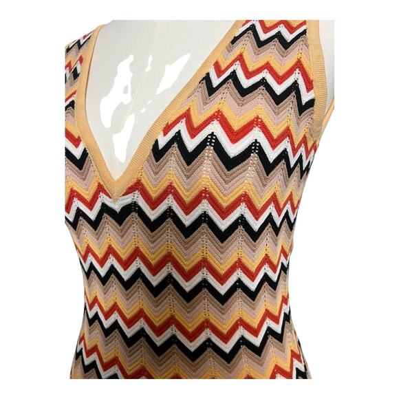Princess Polly Retro Knit Bodycon Dress M / L Stretch V-neck Chevron Print - Picture 3 of 6